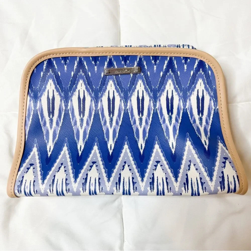 Stella & Dot Blue Ikat Makeup Bag